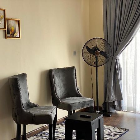 Oceanfront Wavecrest Hotel Lekki Bagian luar foto